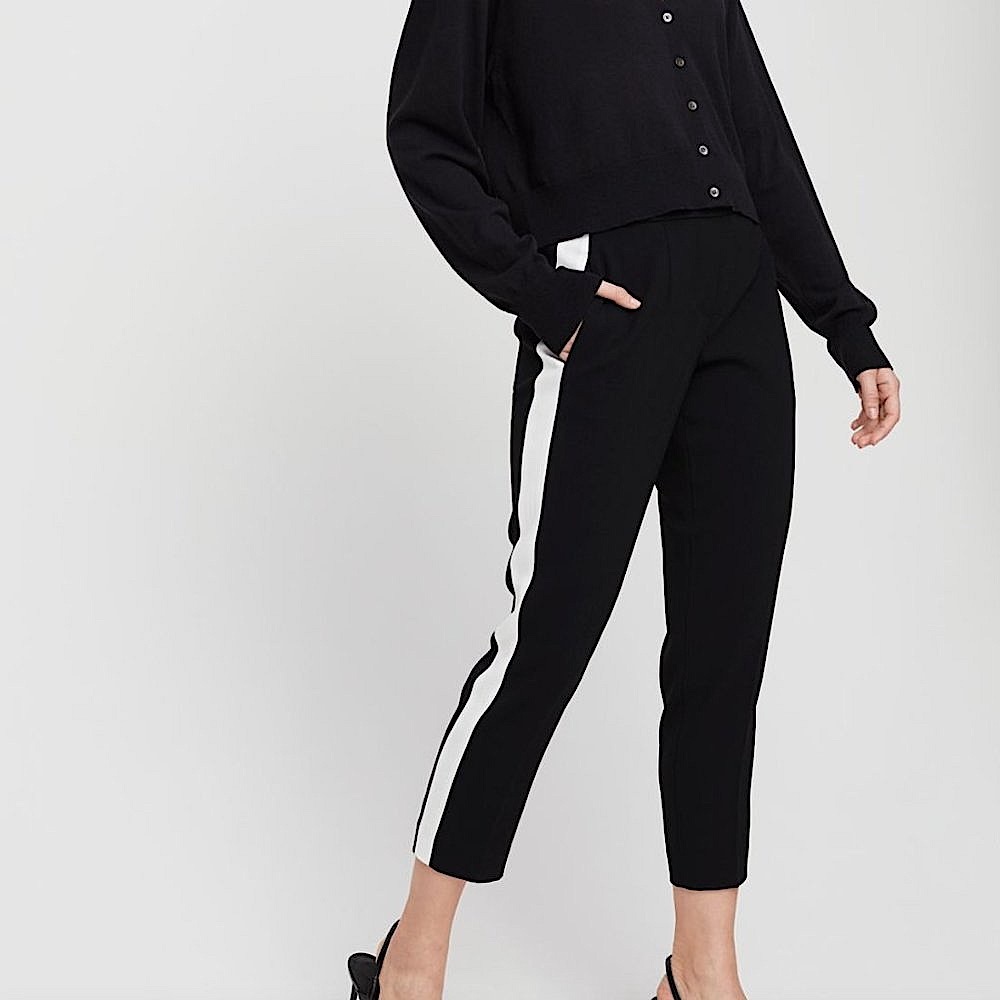 ARITZIA - Babaton Dexter Cropped Black Dress Pant with White Side Stripe